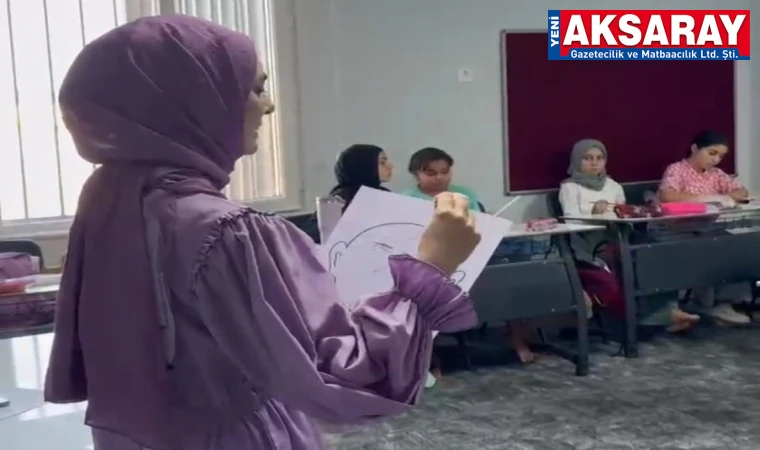 GÜLŞEN SARRAFOĞLU KUR'AN KURSU’NDA ÇOCUKLAR VE GENÇLER İÇİN ANLAMLI ATÖLYE:  "Sanat terapisi ile medya okuryazarlığı"