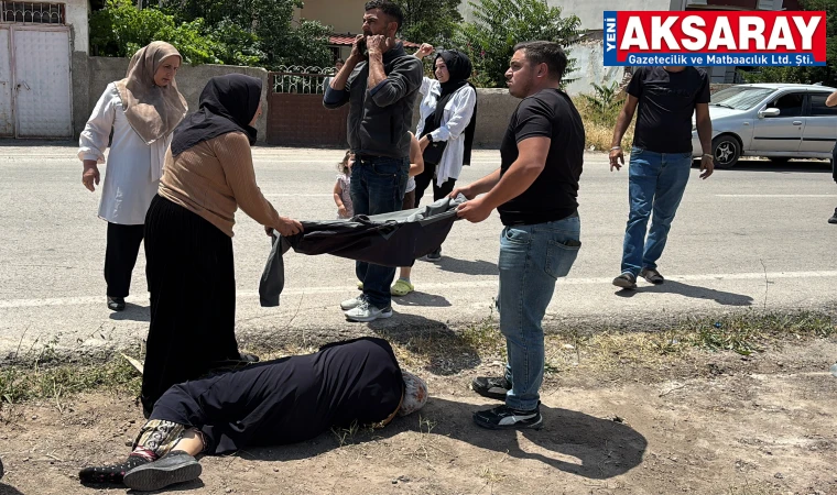 Mopedden düşerek yaralandı