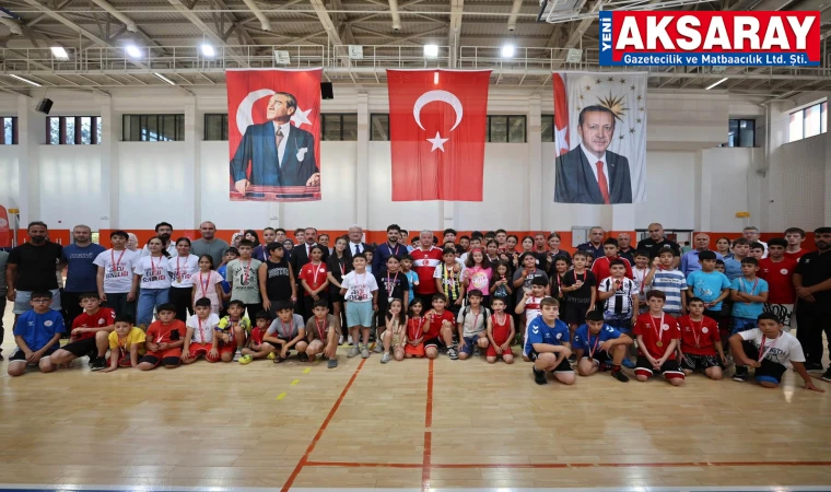 Sporcular ödüllerini aldılar
