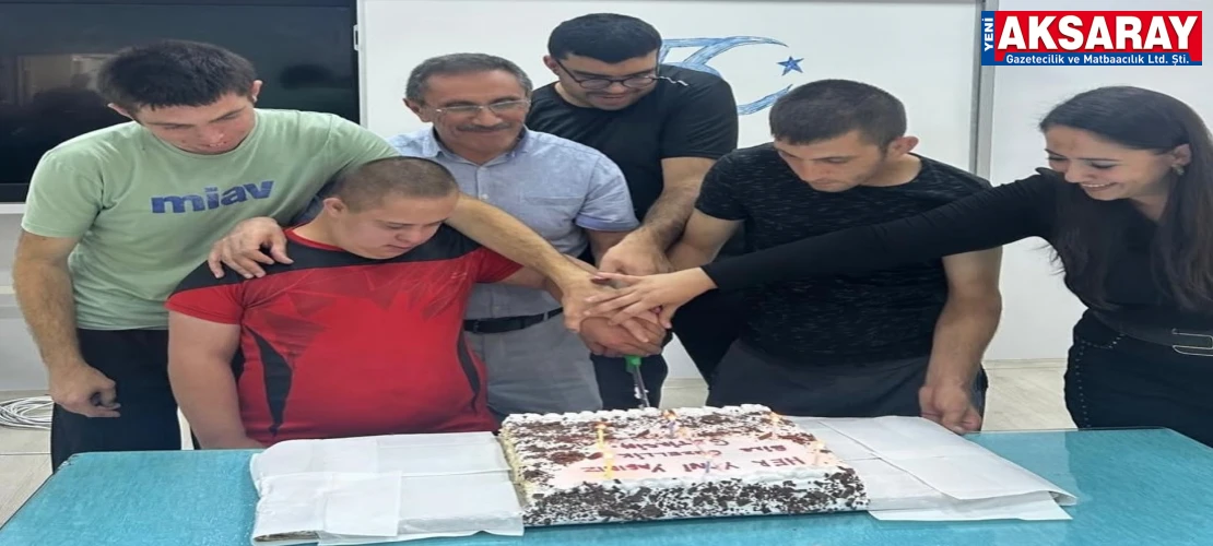 Özel bireylere unutulmaz doğum günü kutlaması