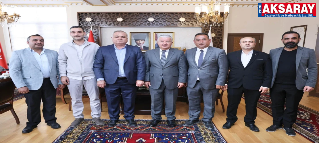 Ağaç işleri esnafı valilik makamında
