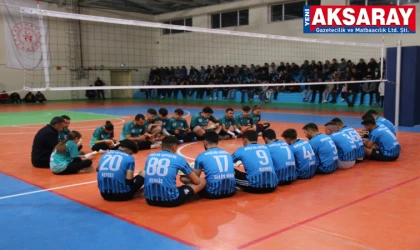 Maç başlamadan kitaplar açıldı