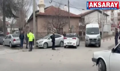 ZİNCİRLEME KAZA  3 Araç birbirine girdi