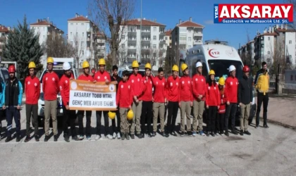 AYNI ANDA TAHLİYE EDİLDİLER Öğrencilerle tatbikat  