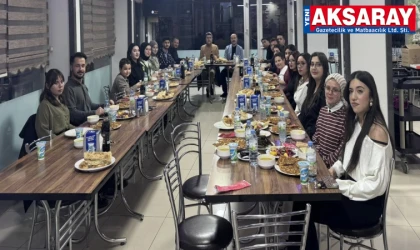 Gençler davet etti, kaymakam iftara katıldı