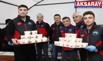 İFTAR SOFRALARININ GİZLİ KAHRAMANLARI  Belediye personelinden gönül hizmeti