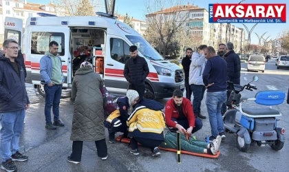 İki motosiklet çarpıştı, 4 yaralı