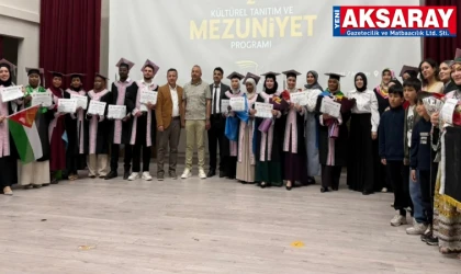 Uluslararası öğrencilerin mezuniyet gururu