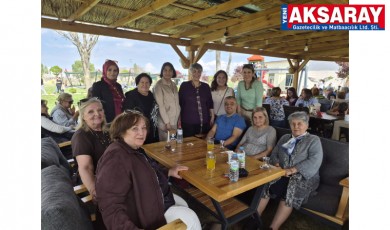 Yardımsevenler Derneği yılın annesini seçti