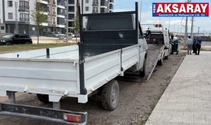 Aracına sahte plaka taktı, yakalanınca "işimiz acildi" dedi