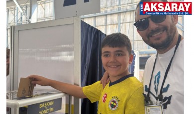 Fenerbahçe seçiminde Aksaray’dan oy kullanmaya katıldı