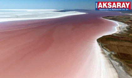 Tuz Gölü pembe renge büründü