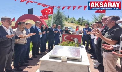 Aile Müdürü şehidin kabri başında duaya katıldı