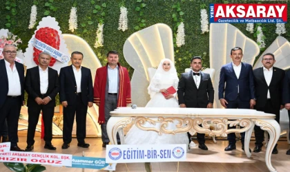 AKSARAY’DA MUTLU GÜN  Nursena ve Okan çiftinin nikahını Başkan Dinçer kıydı