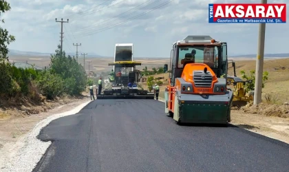 Ortaköy’de köy yollarında asfalt seferberliği