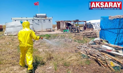 Tarım işçilerinin konaklama alanlarında ilaçlama seferberliği