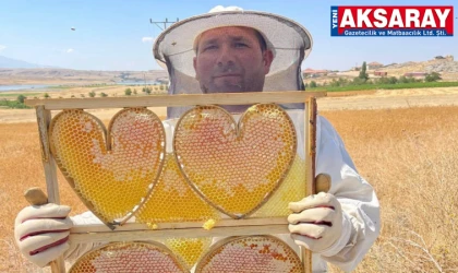 GÜLAĞAÇ’TA ARICILARDAN TATLI HAMLE  Kalp şeklinde petek bal üretildi