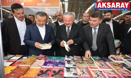 KİTAP GÜNLERİ’NE RESMİ AÇILIŞ Bilgi sahibi olmak istiyorsan okuyacaksın